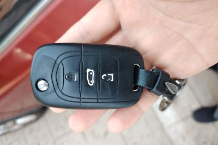 Used Baojun 310 2016 1.2L Manual Luxury Model Vehicle Key