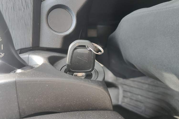 Used Baojun 310 2016 1.2L manual Comfort trim level Vehicle Key