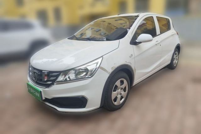Used Baojun 310 2016 1.2L manual Comfort trim level