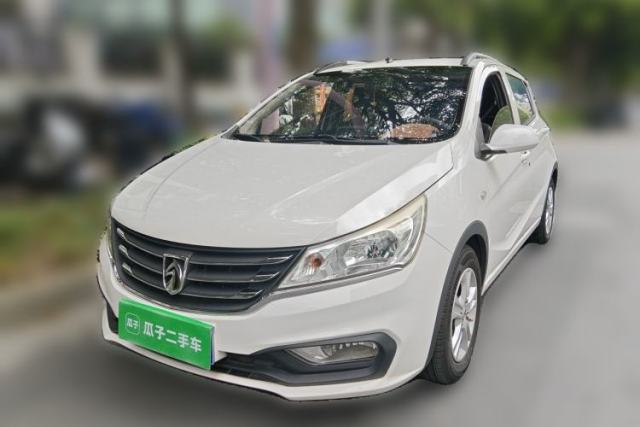 Used Baojun 310 2016 1.2L Manual Fashionable Edition