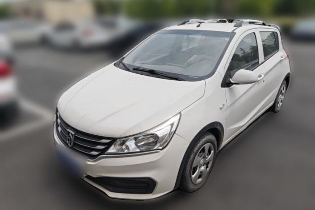 Used Baojun 310 2016 1.2L manual Comfort trim level