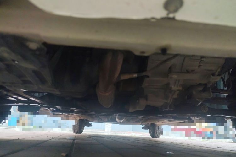 Used Baojun 310 2016 1.2L manual Comfort trim level Chassis Front