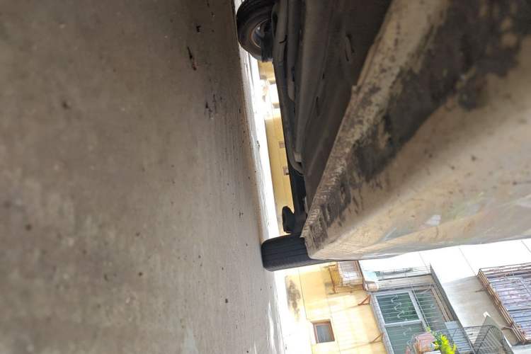 Used Baojun 310 2016 1.2L manual Comfort trim level Chassis Front Left