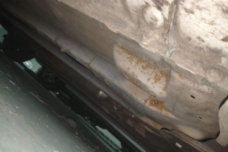 Used Baojun 310 2016 1.2L manual Comfort trim level Chassis Front Right