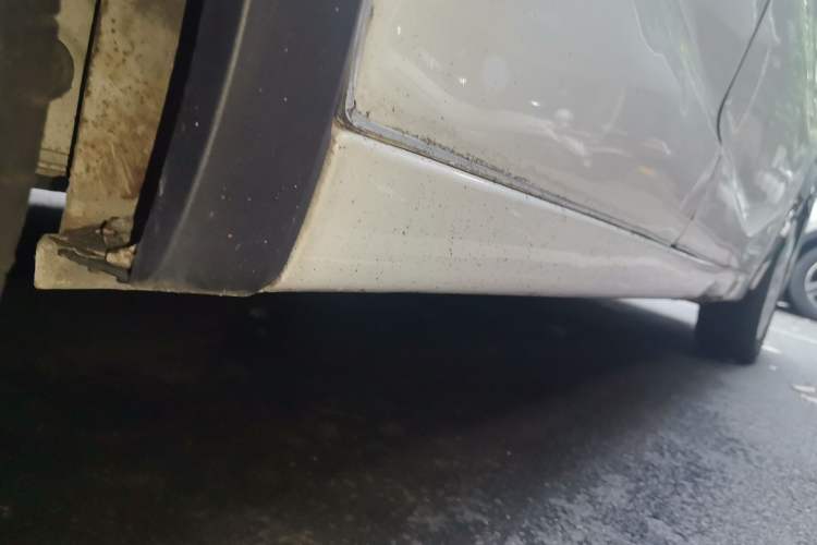 Used Baojun 310 2016 1.2L manual Comfort trim level Chassis Rear Right