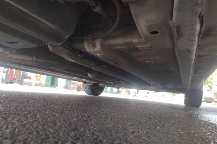 Used Baojun 310 2016 1.2L manual Comfort trim level Chassis Rear Right