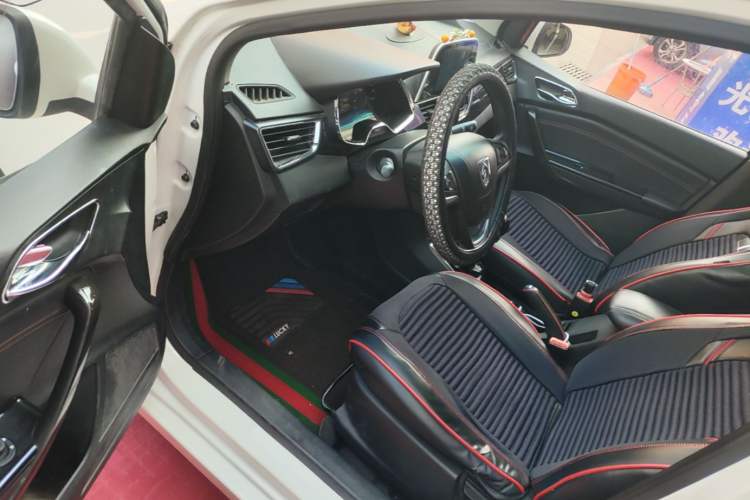 Used Baojun 310 2016 1.2L Manual Luxury Model Driver Seat