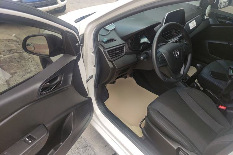 Used Baojun 310 2016 1.2L Manual Value Edition Driver Seat