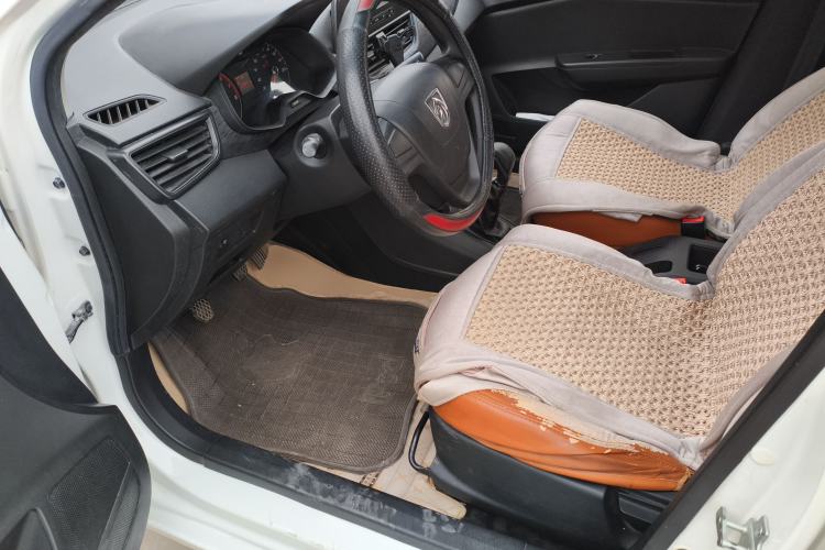 Used Baojun 310 2016 1.2L Manual Value Edition Driver Seat