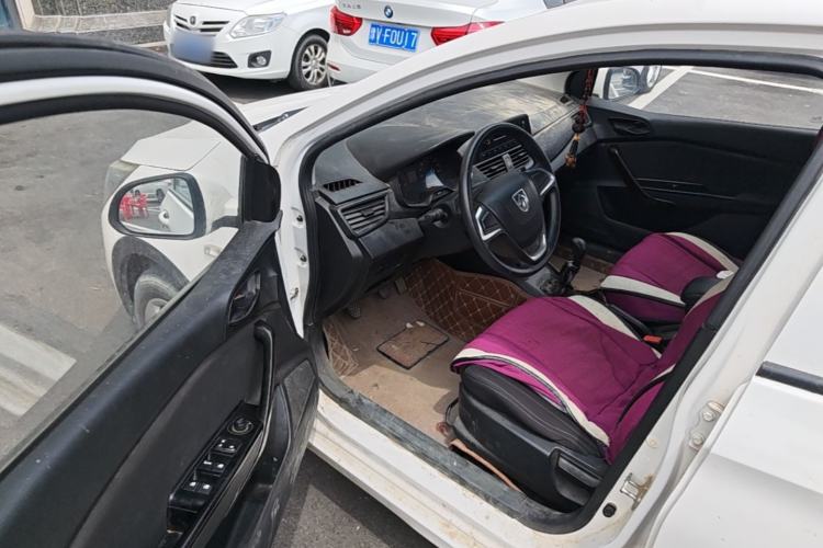 Used Baojun 310 2016 1.2L manual Comfort trim level Driver Seat