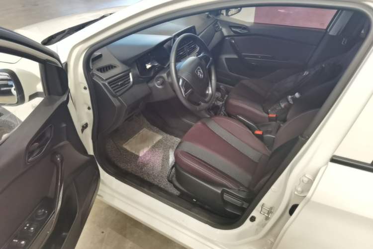 Used Baojun 310 2016 1.2L manual Comfort trim level Driver Seat