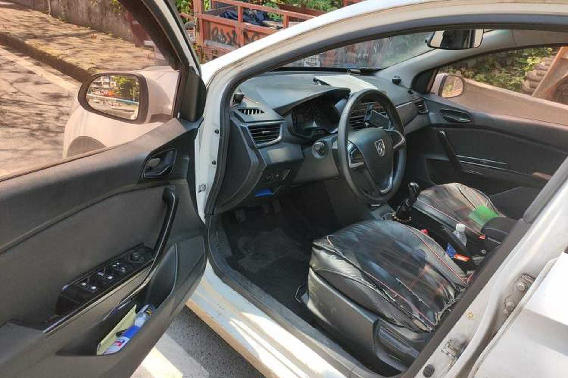 Used Baojun 310 2016 1.2L manual Comfort trim level Driver Seat