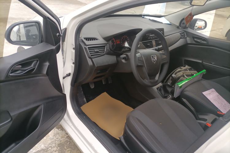 Used Baojun 310 2016 1.2L Manual Value Edition Driver Seat