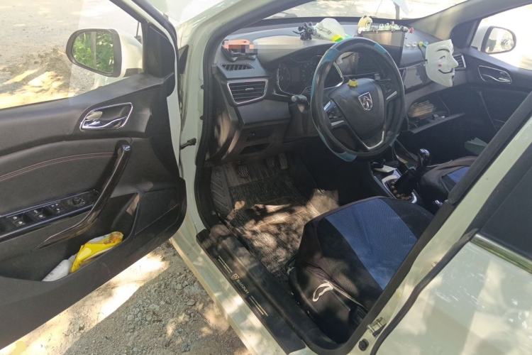 Used Baojun 310 2016 1.2L Manual Luxury Model Driver Seat