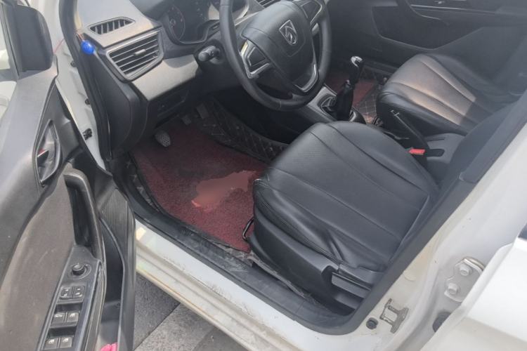 Used Baojun 310 2016 1.2L manual Comfort trim level Driver Seat