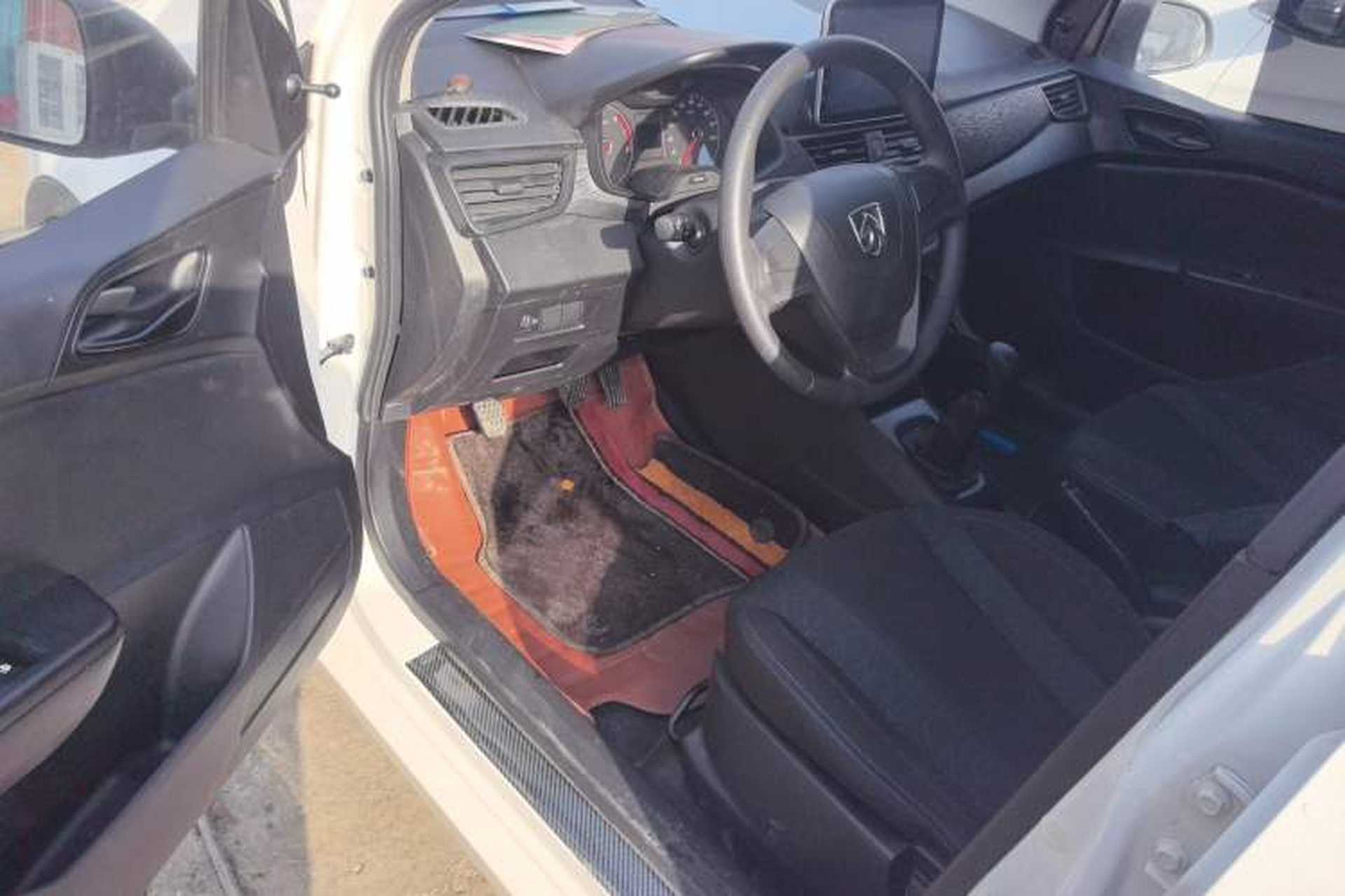 Used Baojun 310 2016 1.2L Manual Value Edition Driver Seat