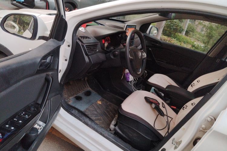 Used Baojun 310 2016 1.2L manual Comfort trim level Driver Seat