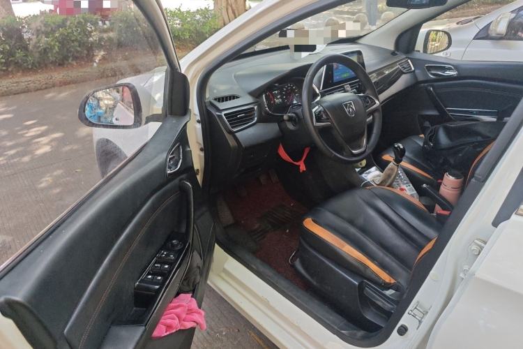 Used Baojun 310 2016 1.2L Manual Luxury Model Driver Seat