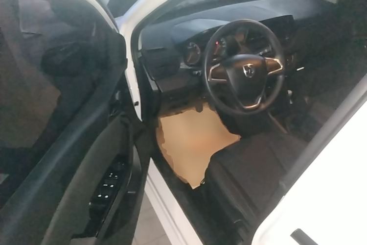 Used Baojun 310 2016 1.2L manual Comfort trim level Driver Seat