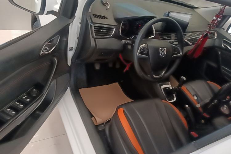 Used Baojun 310 2016 1.2L Manual Luxury Model Driver Seat