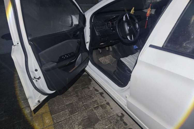 Used Baojun 310 2016 1.2L manual Comfort trim level Driver Seat