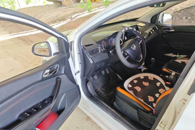 Used Baojun 310 2016 1.2L Manual Luxury Model Driver Seat