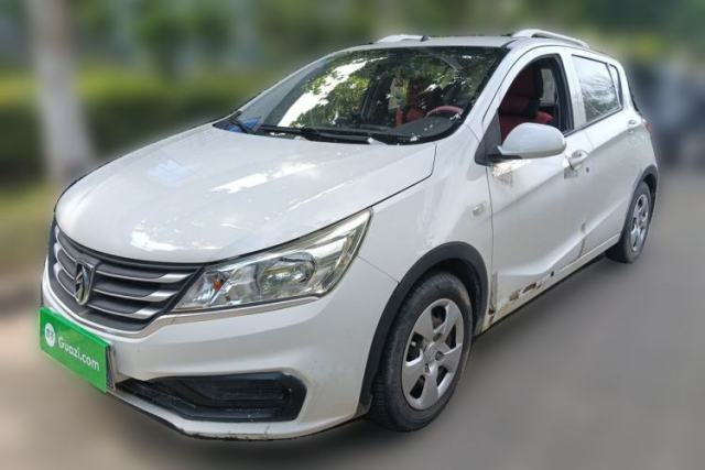 Used Baojun 310 2016 1.2L manual Comfort trim level