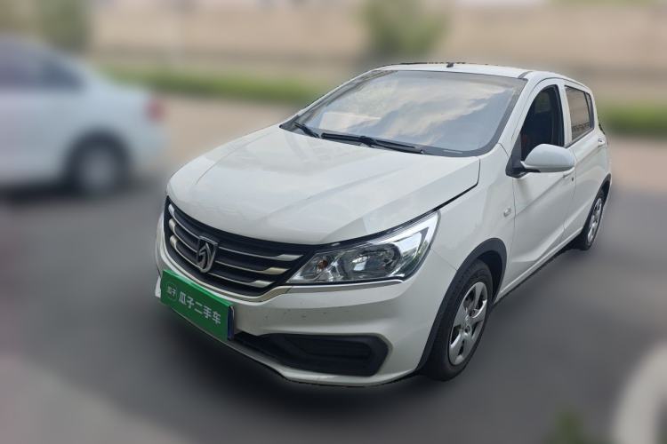 Used Baojun 310 2016 1.2L manual Comfort trim level Guazi used car, China used car export, Used car for sale, Used cars, Cheapest cars for sale