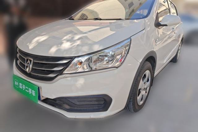 Used Baojun 310 2016 1.2L manual Comfort trim level