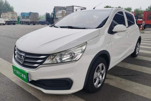 Used Baojun 310 2016 1.2L manual Comfort trim level