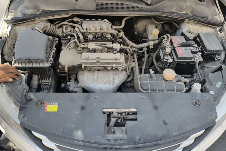 Used Baojun 310 2016 1.2L Manual Value Edition Engine Bay
