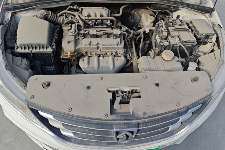 Used Baojun 310 2016 1.2L manual Comfort trim level Engine Bay