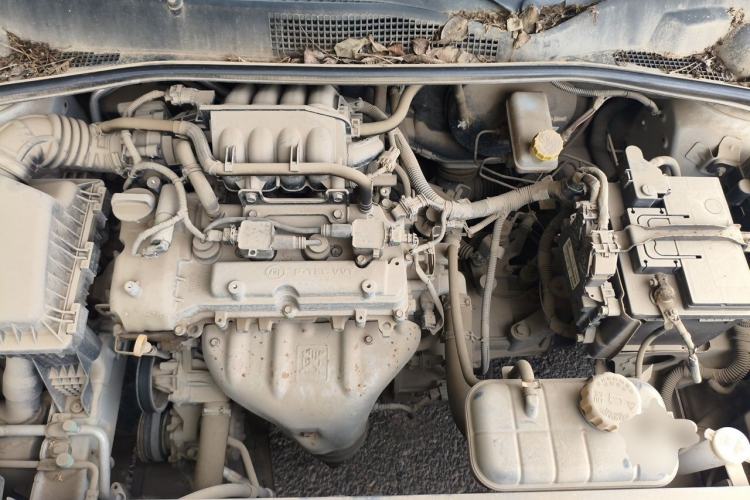 Used Baojun 310 2016 1.2L Manual Value Edition Engine Bay