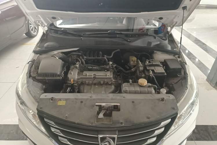 Used Baojun 310 2016 1.2L Manual Luxury Model Engine Bay