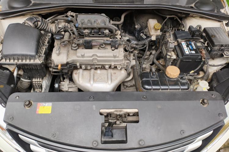 Used Baojun 310 2016 1.2L Manual Luxury Model Engine Bay