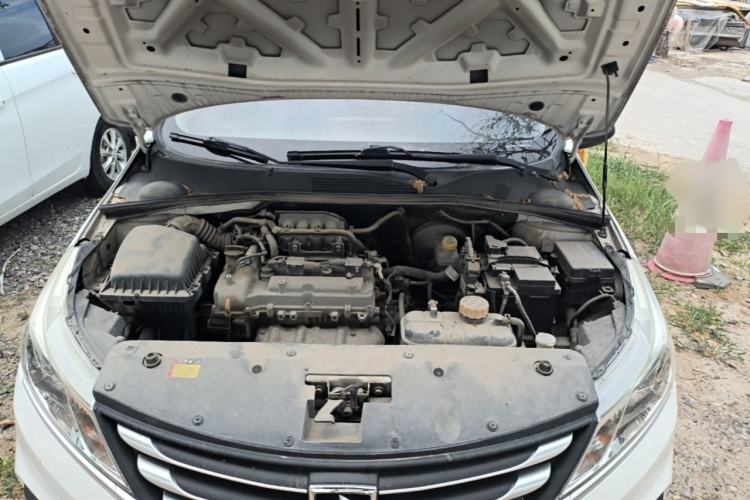 Used Baojun 310 2016 1.2L Manual Value Edition Engine Bay
