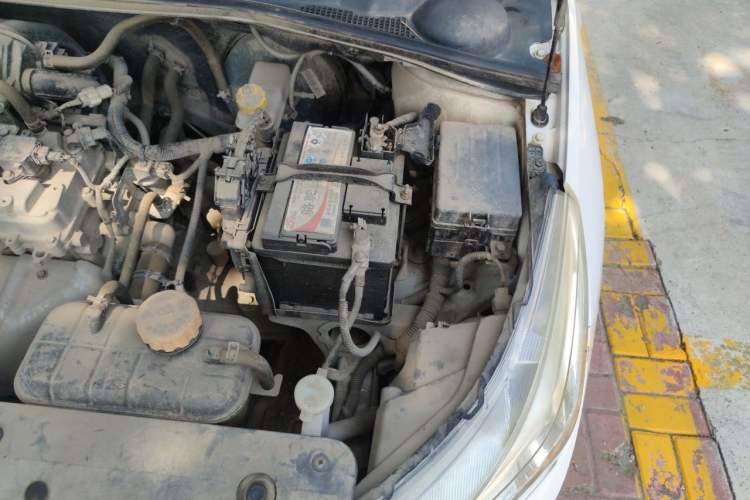 Used Baojun 310 2016 1.2L Manual Value Edition Engine Bay Left
