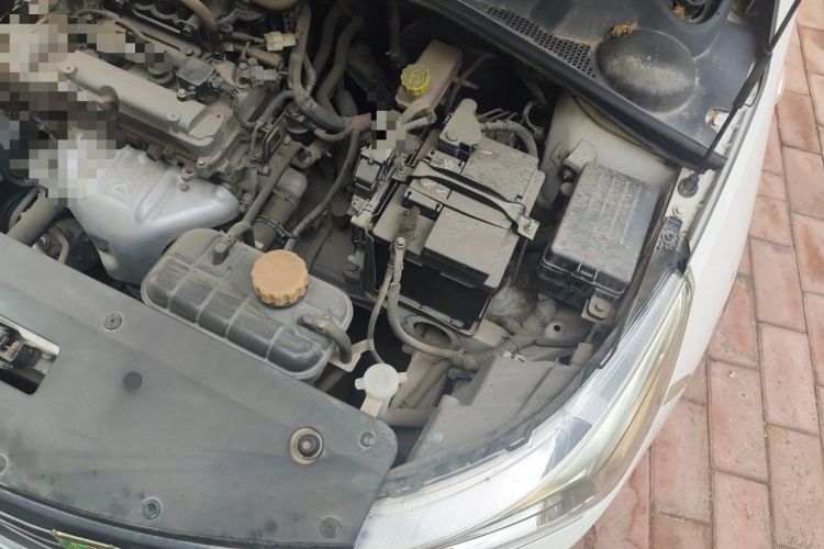 Used Baojun 310 2016 1.2L manual Comfort trim level Engine Bay Left