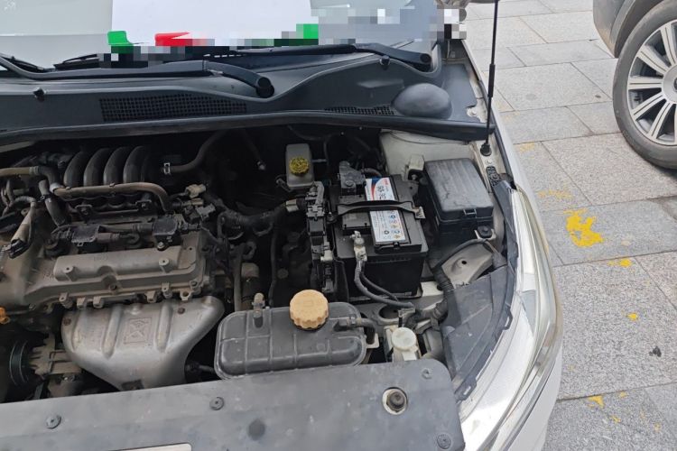 Used Baojun 310 2016 1.2L Manual Luxury Model Engine Bay Left