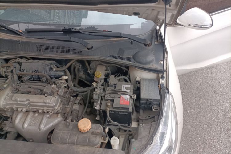 Used Baojun 310 2016 1.2L Manual Luxury Model Engine Bay Left