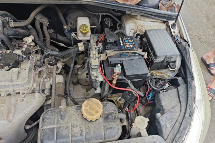 Used Baojun 310 2016 1.2L Manual Luxury Model Engine Bay Left