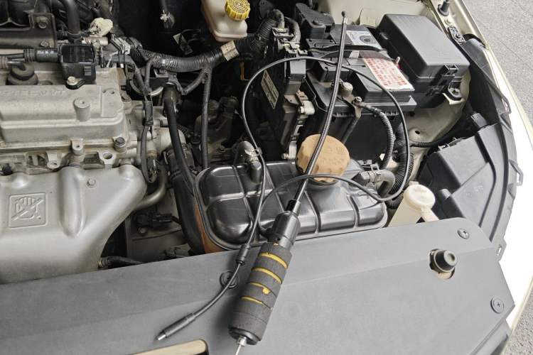 Used Baojun 310 2016 1.2L Manual Fashionable Edition Engine Bay Left