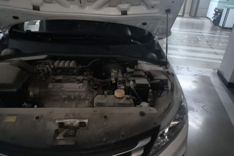 Used Baojun 310 2016 1.2L manual Comfort trim level Engine Bay Left