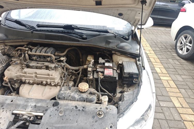 Used Baojun 310 2016 1.2L manual Comfort trim level Engine Bay Left