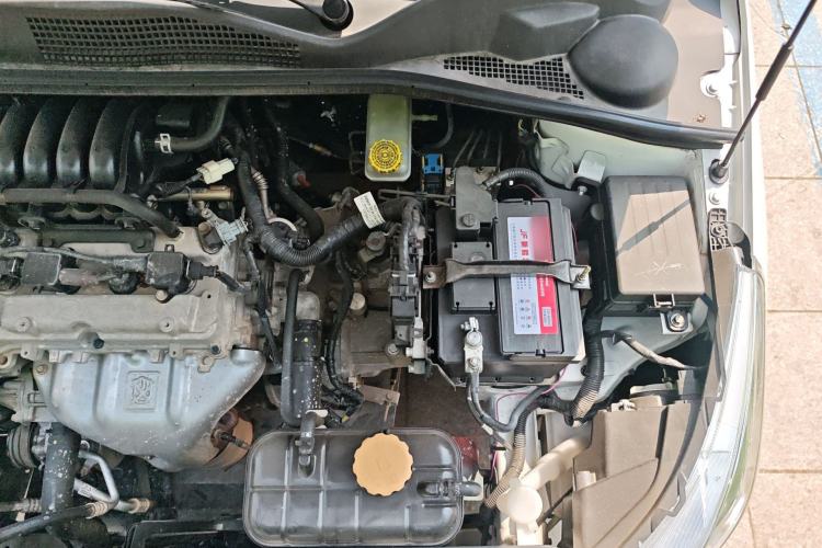 Used Baojun 310 2016 1.2L manual Comfort trim level Engine Bay Left