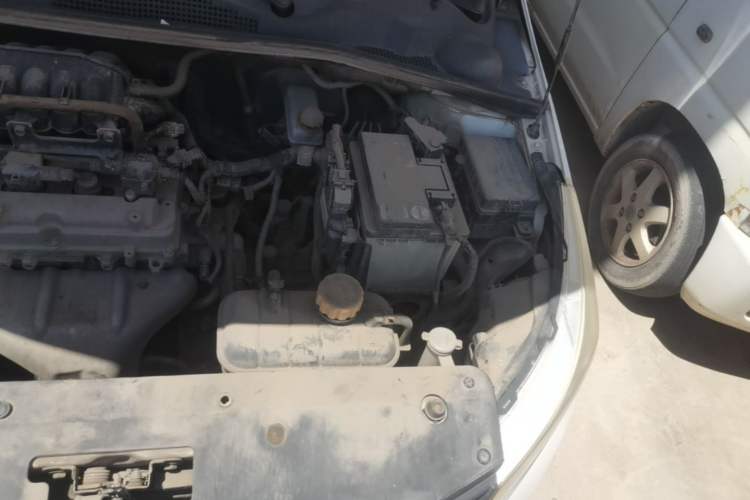 Used Baojun 310 2016 1.2L manual Comfort trim level Engine Bay Left
