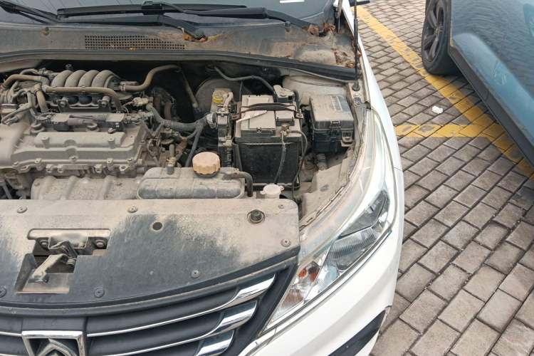 Used Baojun 310 2016 1.2L Manual Luxury Model Engine Bay Left
