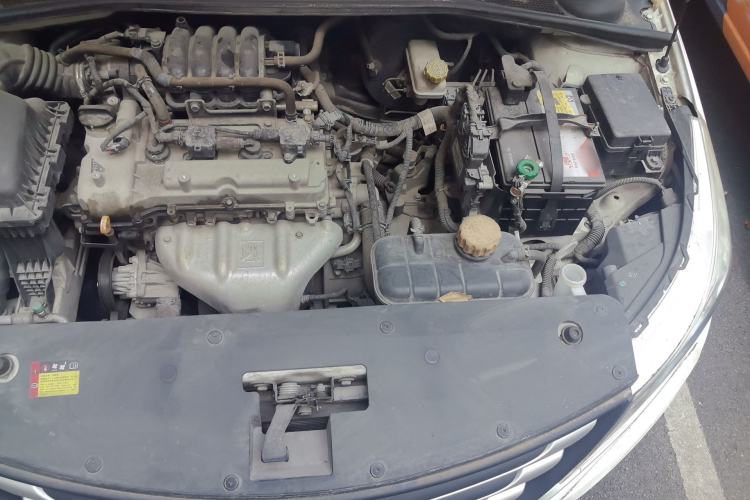 Used Baojun 310 2016 1.2L manual Comfort trim level Engine Bay Left
