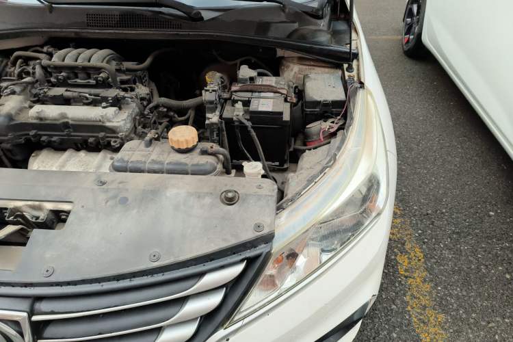 Used Baojun 310 2016 1.2L Manual Value Edition Engine Bay Left