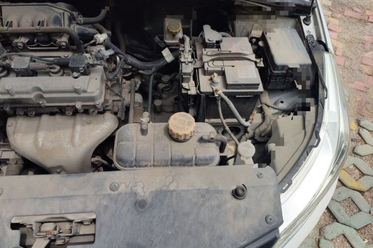 Used Baojun 310 2016 1.2L Manual Luxury Model Engine Bay Left